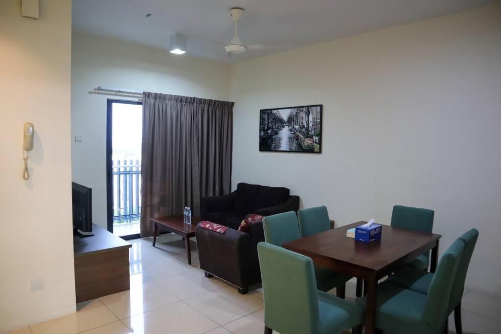 2-Bedroom @ Swiss Garden Resort Residences Kuantan Bagian luar foto